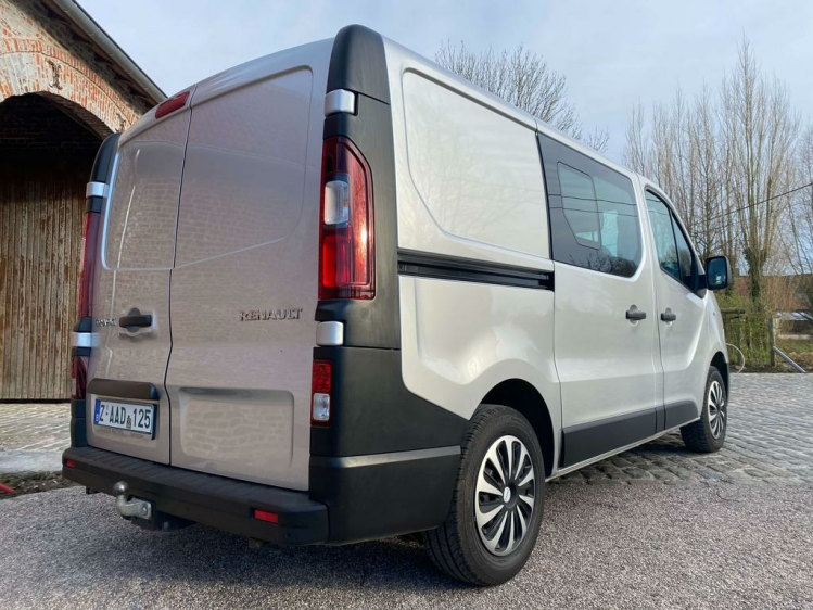 Renault Trafic 1.6 dCi Lichte Vr. Dubbele Cabine 6-zitpl/Gps/PDC! Leconte Motors