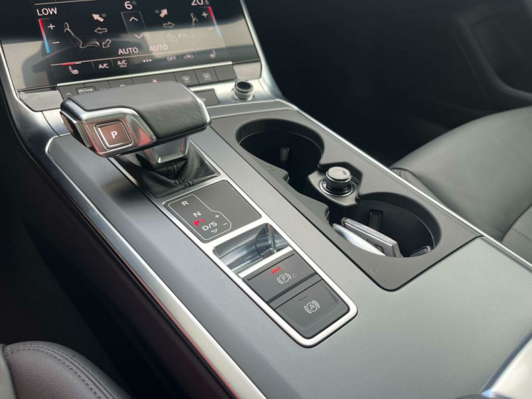 Audi A6 Avant 30 TDi S-Tronic Panodak/Virtual/360cam/Leder Leconte Motors