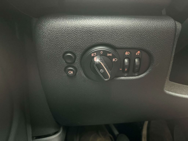 MINI Cooper 1.5i Facelift 5D LED/Carplay/Gps/Cruise/DAB+/PDC Leconte Motors