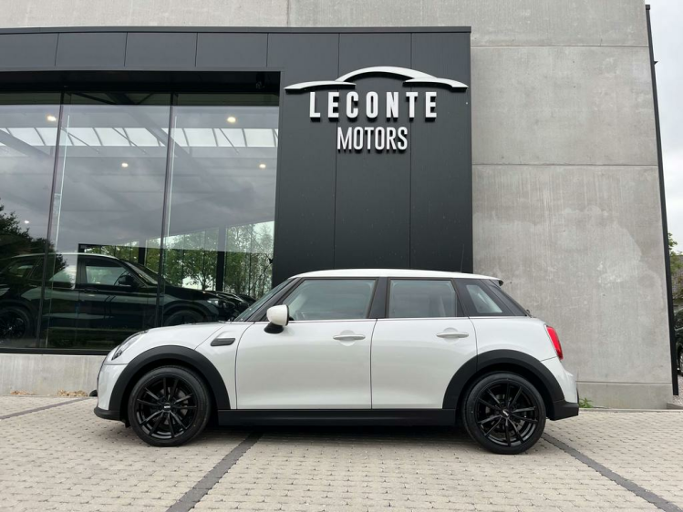 MINI Cooper 1.5i Facelift 5D LED/Carplay/Gps/Cruise/DAB+/PDC Leconte Motors