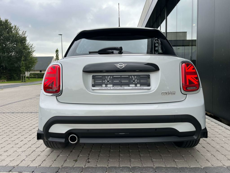 MINI Cooper 1.5i Facelift 5D LED/Carplay/Gps/Cruise/DAB+/PDC Leconte Motors