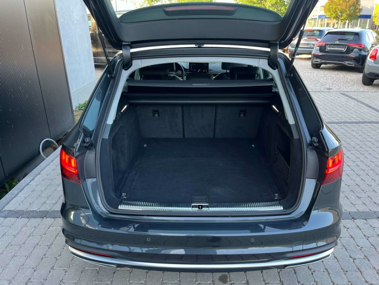 Audi A4 Avant 35 TFSI S-Tronic Virtual/Leder/LED/Carplay.. Leconte Motors