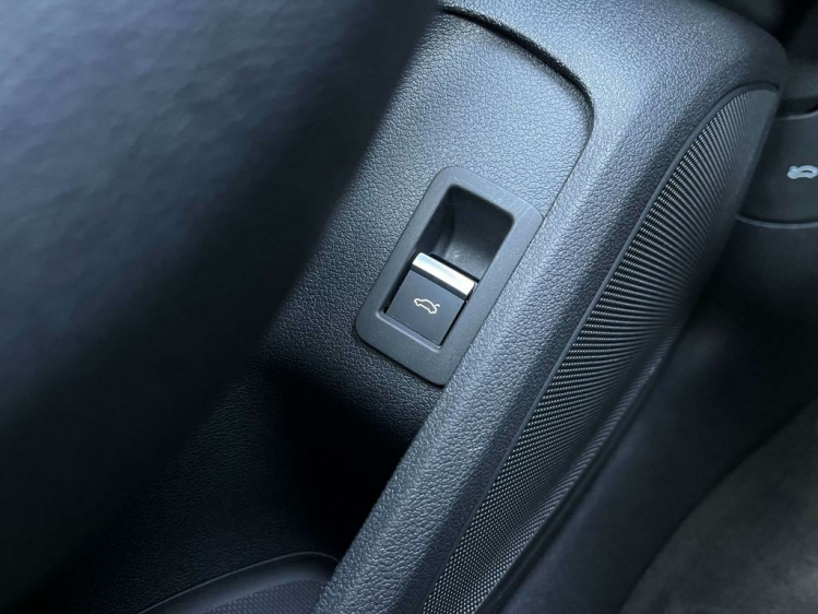 Audi A4 Avant 35 TFSI S-Tronic Virtual/Leder/LED/Carplay.. Leconte Motors