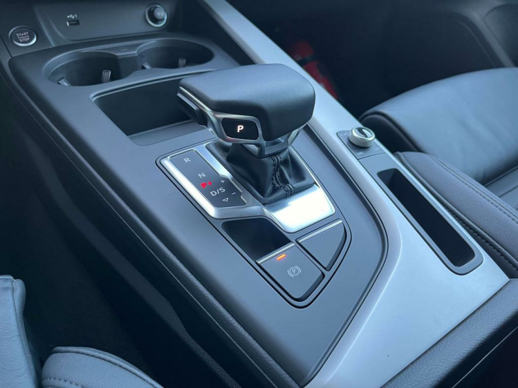Audi A4 Avant 35 TFSI S-Tronic Virtual/Leder/LED/Carplay.. Leconte Motors