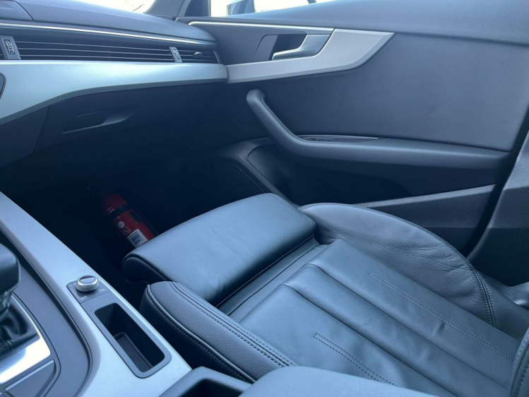 Audi A4 Avant 35 TFSI S-Tronic Virtual/Leder/LED/Carplay.. Leconte Motors