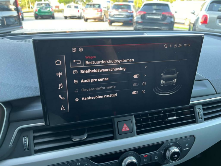 Audi A4 Avant 35 TFSI S-Tronic Virtual/Leder/LED/Carplay.. Leconte Motors