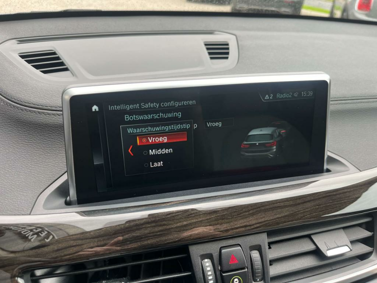 BMW X1 2.0 dA sDrive18 X-Line LED/Leder/Sportzetels/Gps.. Leconte Motors