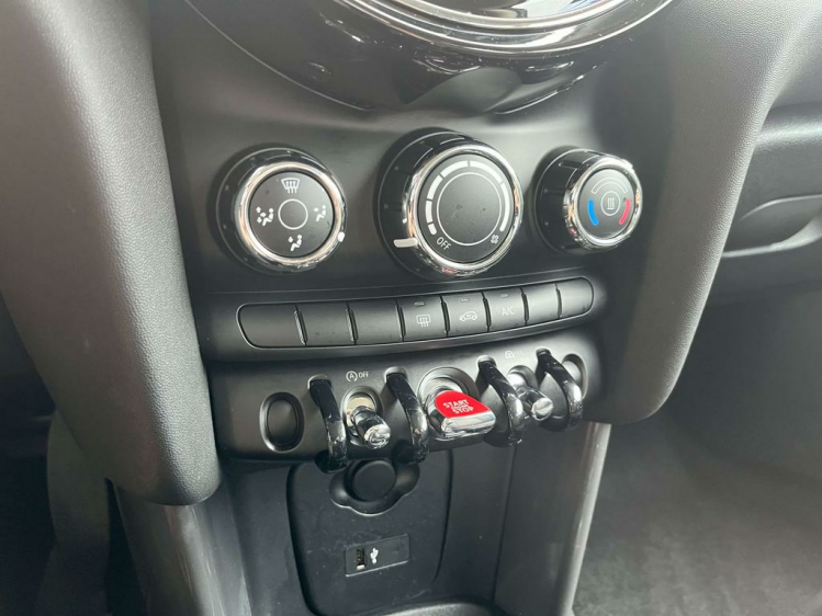 MINI One 1.5i Facelift Full-LED/Navigatie/Cruise/DAB+/...!! Leconte Motors