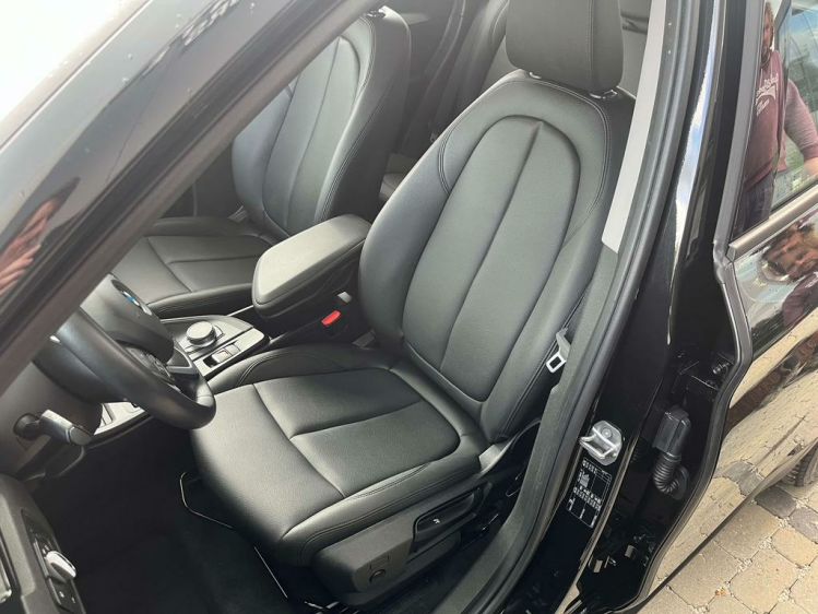 BMW X1 1.5iA sDrive18 Navigatie-Pro/Leder/Camera/Zetelvrw Leconte Motors