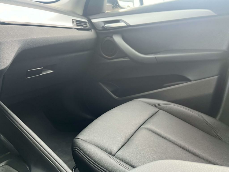 BMW X1 1.5iA sDrive18 Navigatie-Pro/Leder/Camera/Zetelvrw Leconte Motors