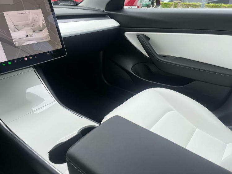 Tesla Model 3 75 kWh Performance Dual Motor Long Range AWD...!! Leconte Motors