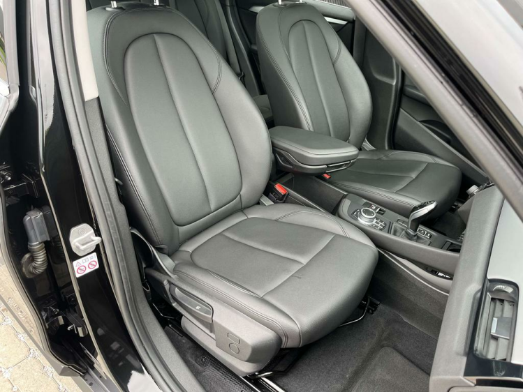 BMW X1 1.5iA sDrive18 Panodak/Leder/Gps-Pro/Camera/DAB+.. Leconte Motors