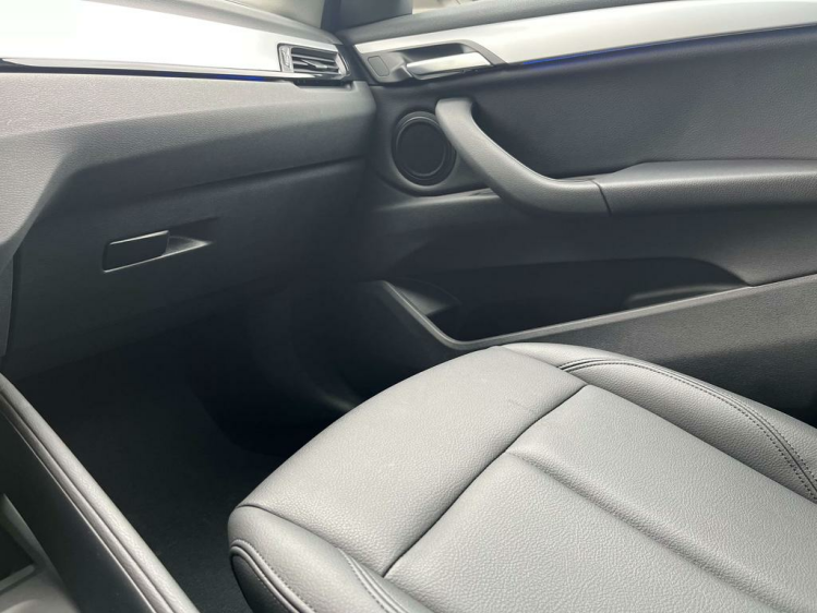 BMW X1 1.5iA sDrive18 Panodak/Leder/Gps-Pro/Camera/DAB+.. Leconte Motors