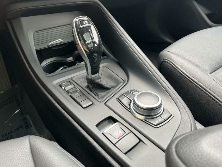 BMW X1 1.5iA sDrive18 Panodak/Leder/Gps-Pro/Camera/DAB+.. Leconte Motors