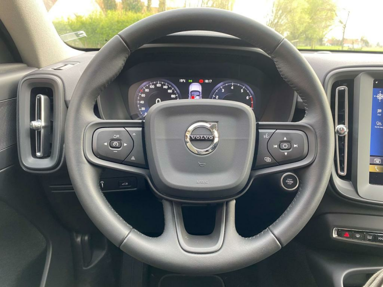 Volvo XC40 1.5 T3 Inscription 14.350km LED/Navigatie/Cruise.. Leconte Motors