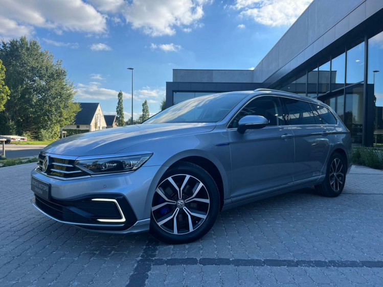 Volkswagen Passat Variant GTE 1.4 eHybrid Panodak/Virtual/Leder/Camera/DAB+ Leconte Motors