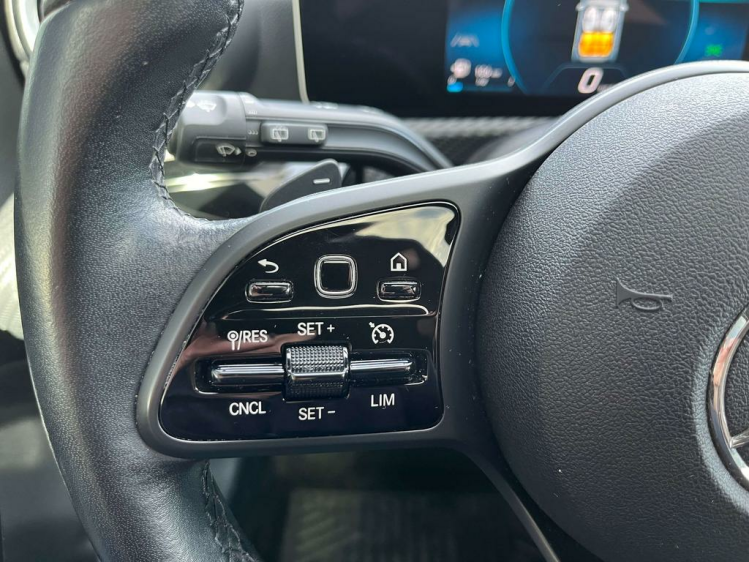 Mercedes-Benz A 180 iA DCT Panodak/Sportzetels/Camera/Widescreen...!! Leconte Motors