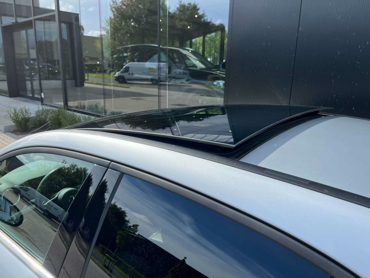 Mercedes-Benz A 180 iA DCT Panodak/Sportzetels/Camera/Widescreen...!! Leconte Motors