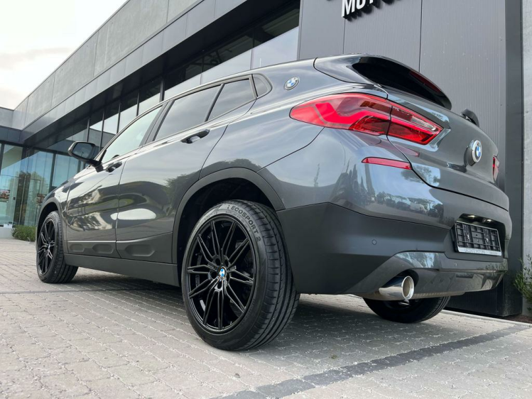 BMW X2 1.5iA sDrive18 Panodak/Leder/Gps-Pro/Camera/DAB+.. Leconte Motors