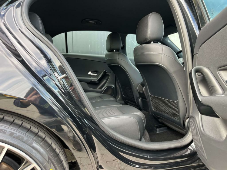 Mercedes-Benz A 180 iA DCT Sportzetels/Camera/Cruise/Bluetooth/...!! Leconte Motors
