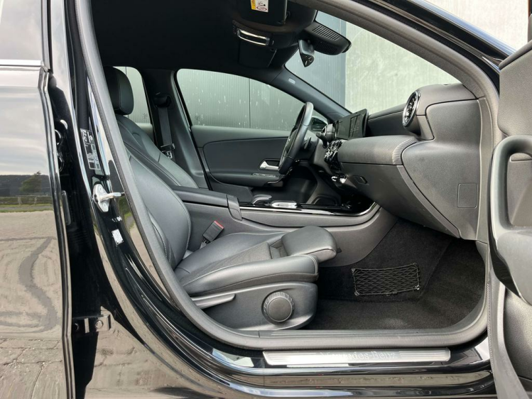 Mercedes-Benz A 180 iA DCT Sportzetels/Camera/Cruise/Bluetooth/...!! Leconte Motors