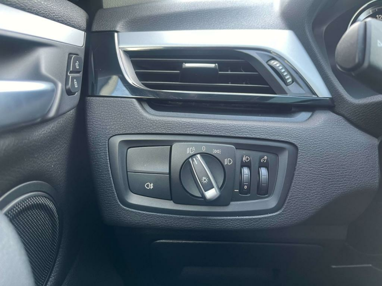 BMW X1 1.5iA sDrive18 Panodak/Sportzetels/Gps-Pro/Carplay Leconte Motors