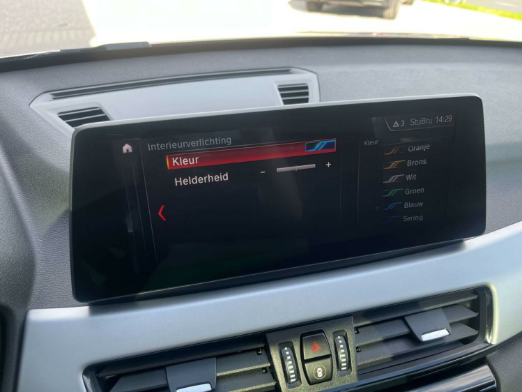 BMW X1 1.5iA sDrive18 Panodak/Sportzetels/Gps-Pro/Carplay Leconte Motors