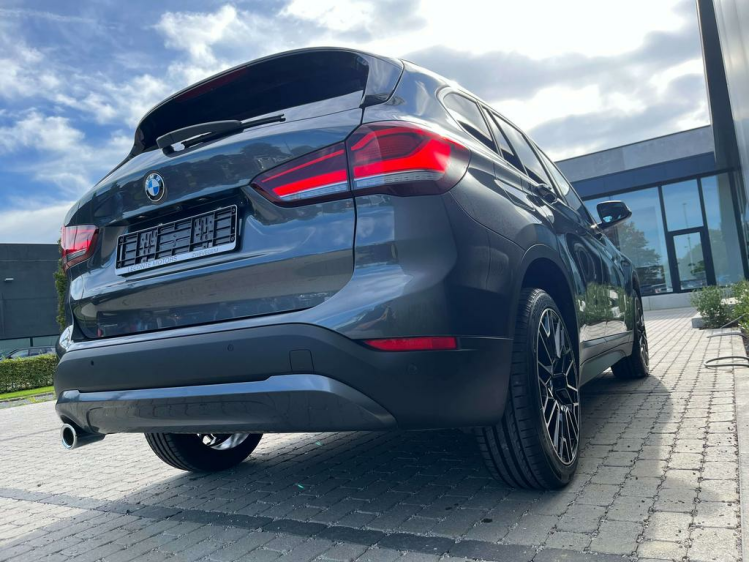 BMW X1 1.5iA sDrive18 Panodak/Sportzetels/Gps-Pro/Carplay Leconte Motors