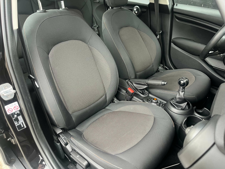 MINI One 1.5i 5-deurs Navigatie/Cruise/PDC/Bluetooth/Airco Leconte Motors