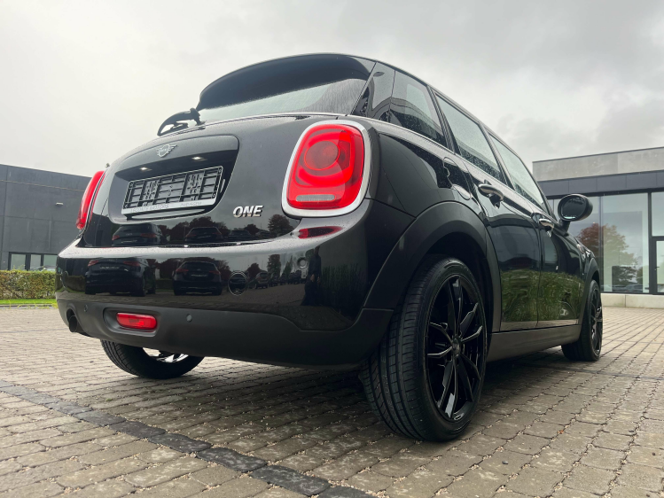 MINI One 1.5i 5-deurs Navigatie/Cruise/PDC/Bluetooth/Airco Leconte Motors