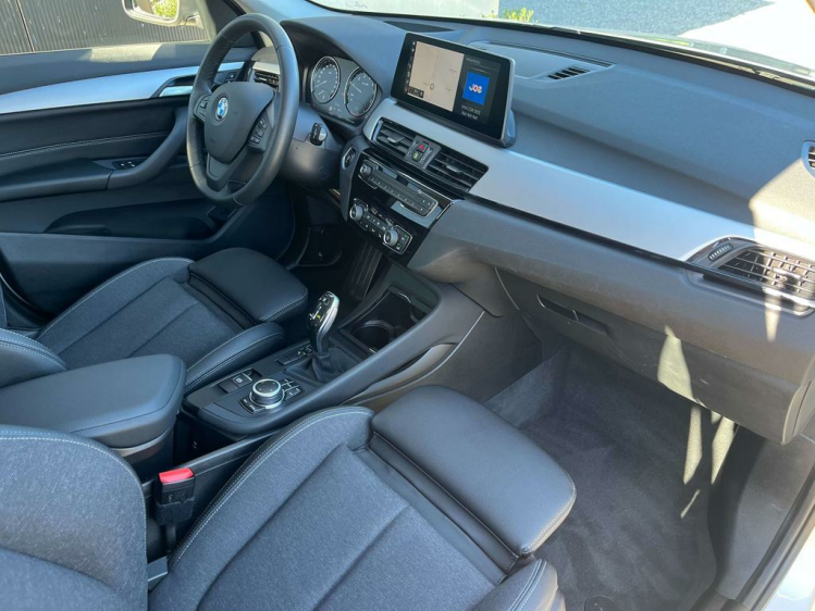 BMW X1 1.5iA sDrive18 Navi-Pro/Sportzetels/Camera/HUD/DAB Leconte Motors