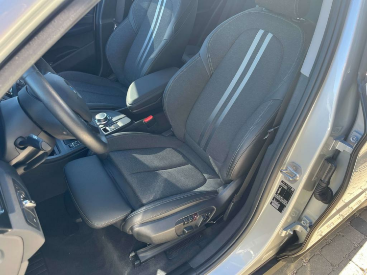 BMW X1 1.5iA sDrive18 Navi-Pro/Sportzetels/Camera/HUD/DAB Leconte Motors