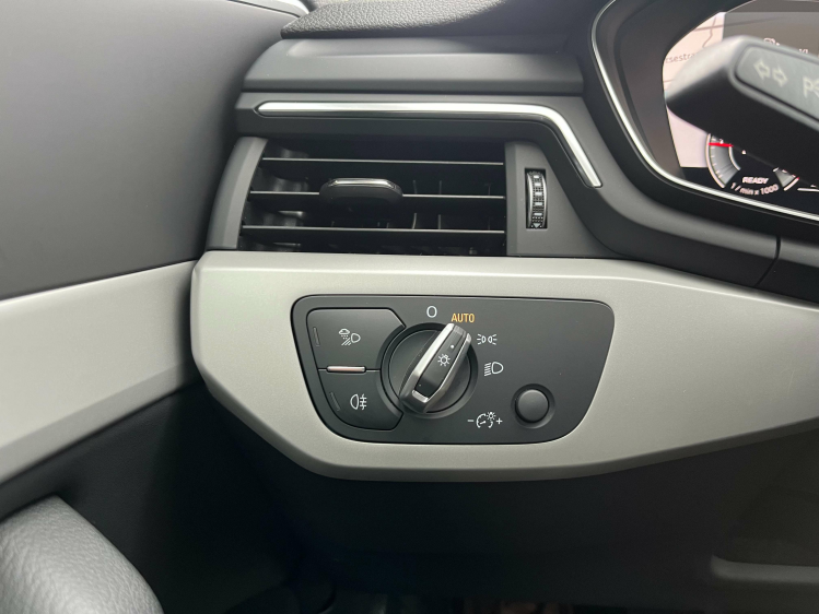 Audi A4 Avant 30 TDi S-Tronic Virtual/Leder/Carplay/Cruise Leconte Motors