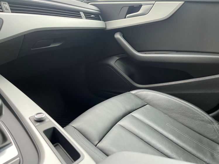 Audi A4 Avant 30 TDi S-Tronic Virtual/Leder/Carplay/Cruise Leconte Motors