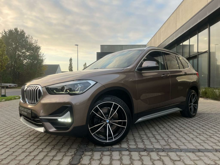 BMW X1 2.0iAS sDrive20 X-Line Gps-Pro/Camera/Sportzetels Leconte Motors