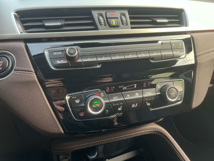 BMW X1 2.0iAS sDrive20 X-Line Gps-Pro/Camera/Sportzetels Leconte Motors