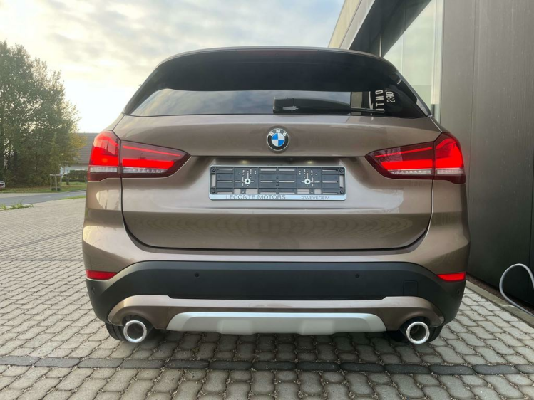 BMW X1 2.0iAS sDrive20 X-Line Gps-Pro/Camera/Sportzetels Leconte Motors