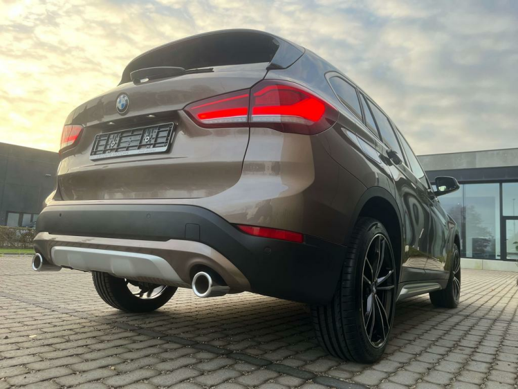 BMW X1 2.0iAS sDrive20 X-Line Gps-Pro/Camera/Sportzetels Leconte Motors