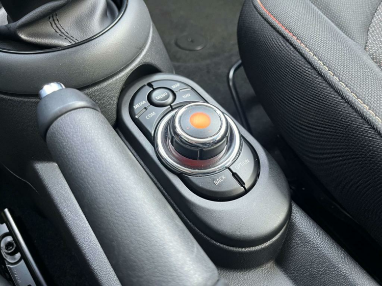 MINI One 1.5i 5-deurs Virtual/Gps/Cruise/PDC/Bluetooth/...! Leconte Motors