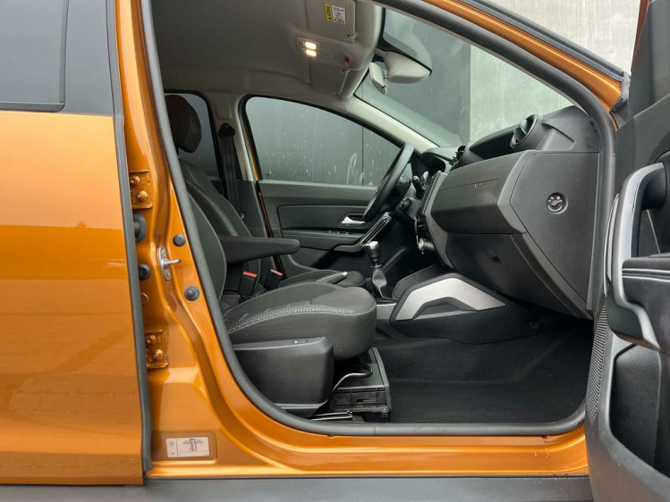Dacia Duster 1.2 TCe 4x4 GPS/Camera/Cruise/Zetelverwarming...! Leconte Motors