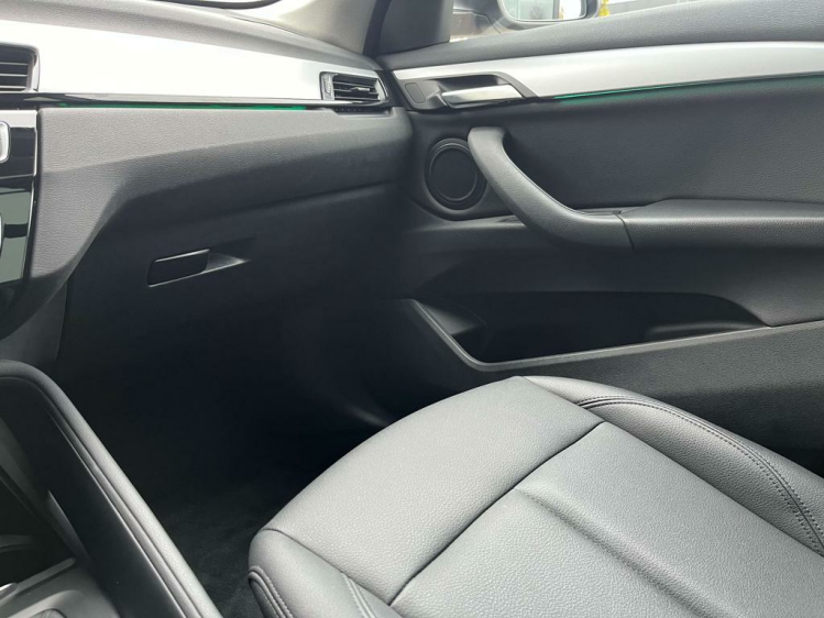 BMW X1 1.5iA sDrive18 Panodak/Leder/Camera/Gps-Pro/Cruise Leconte Motors