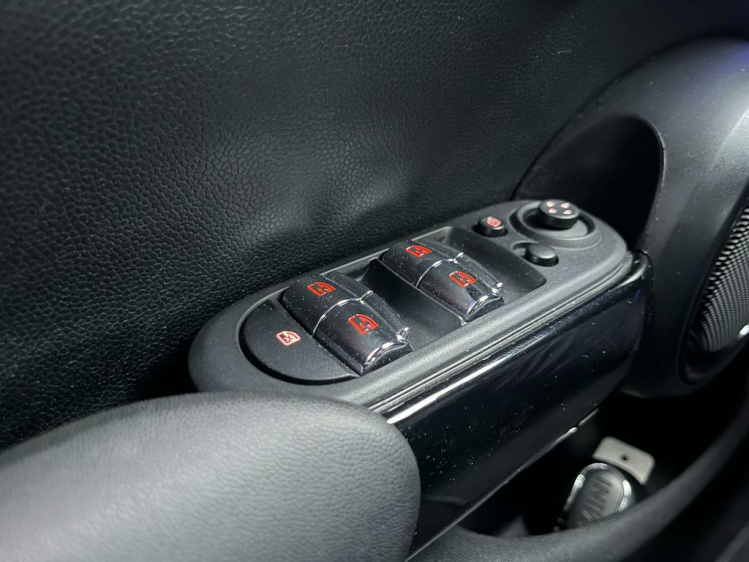 MINI One 1.5i 5-deurs Facelift Full-LED/Carplay/Gps/Cruise Leconte Motors