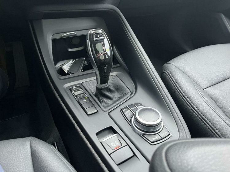 BMW X1 1.5iA sDrive18 Panodak/LED/Leder/Camera/HUD/Gps.. Leconte Motors