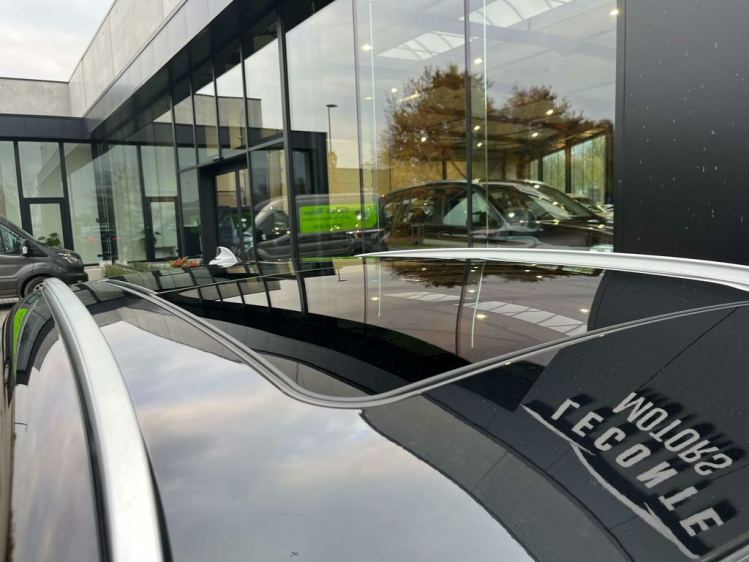 BMW X1 1.5iA sDrive18 Panodak/LED/Leder/Camera/HUD/Gps.. Leconte Motors