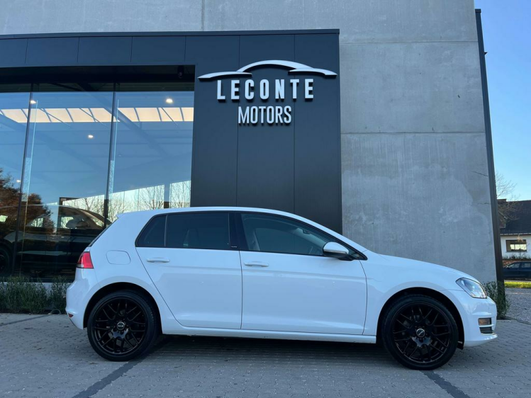 Volkswagen Golf 1.2 TSI Allstar 5-deurs Gps/Camera/Zetelverwarming Leconte Motors