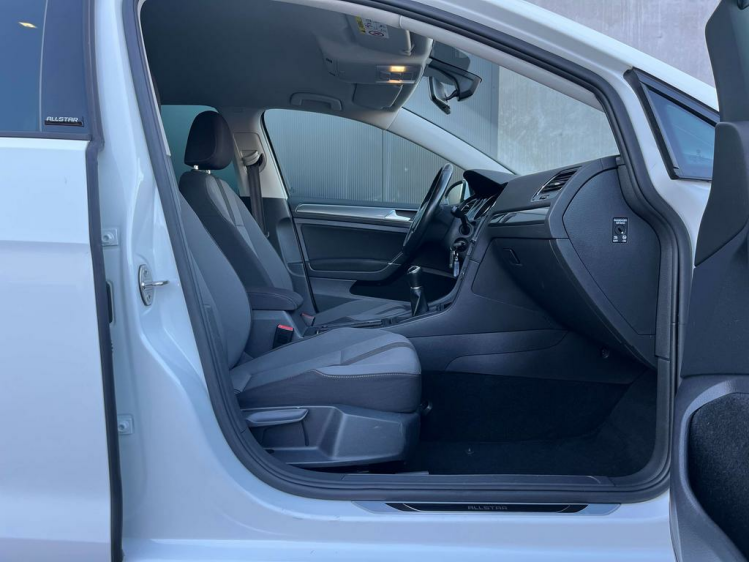 Volkswagen Golf 1.2 TSI Allstar 5-deurs Gps/Camera/Zetelverwarming Leconte Motors