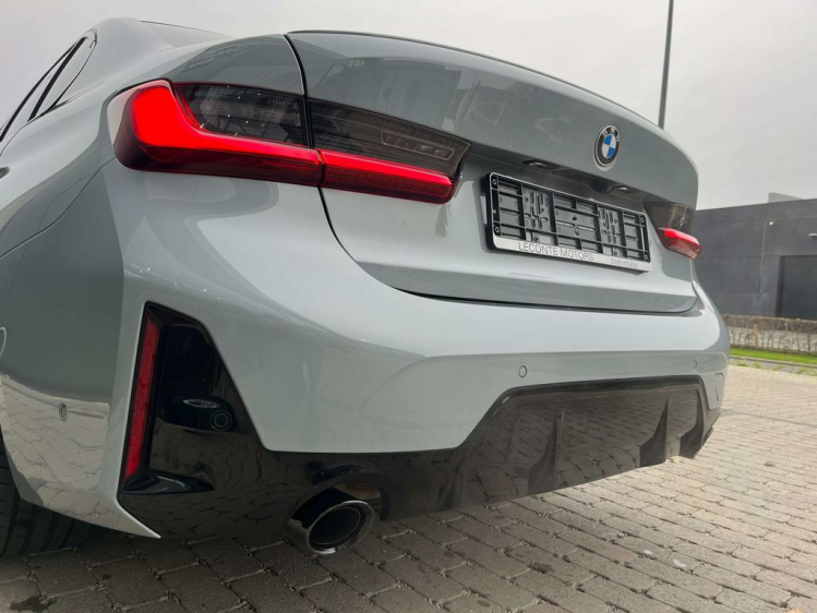 BMW 318 318iA M-Pack Widescreen/Schuifdak/HUD/Harman/CAM Leconte Motors