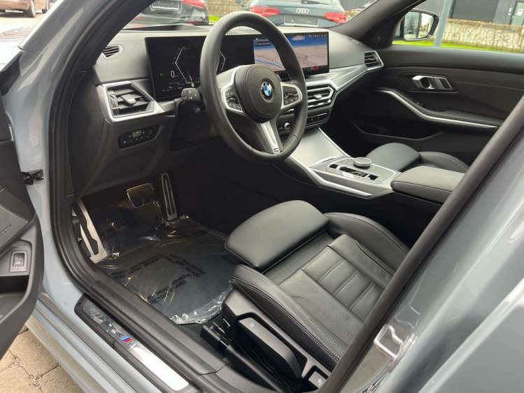 BMW 318 318iA M-Pack Widescreen/Schuifdak/HUD/Harman/CAM Leconte Motors