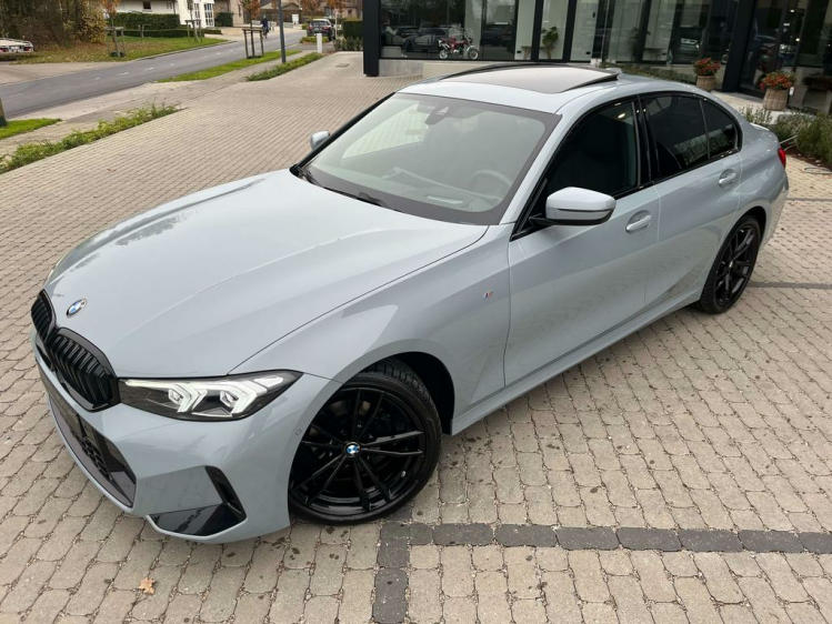 BMW 318 318iA M-Pack Widescreen/Schuifdak/HUD/Harman/CAM Leconte Motors