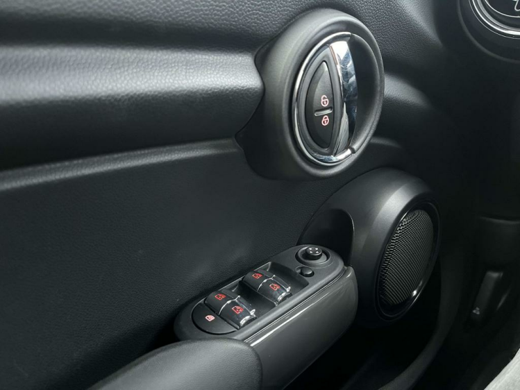 MINI One 1.5 OPF Facelift Full-LED/Carplay/Gps/Virtual/PDC Leconte Motors